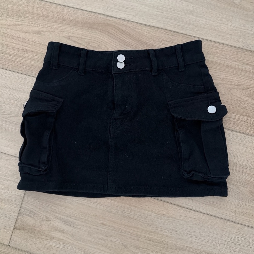 Black Mini Skirt with Pockets
